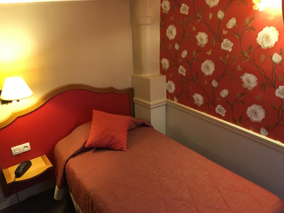 Hotel D'Albion Париж Екстериор снимка