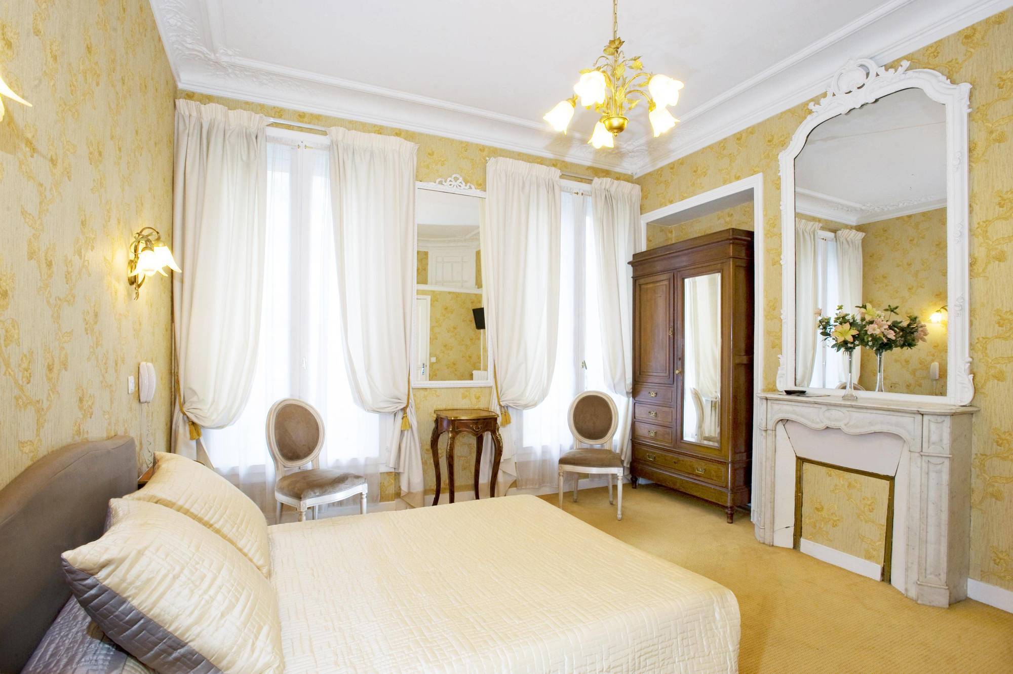 Hotel D'Albion Париж Екстериор снимка